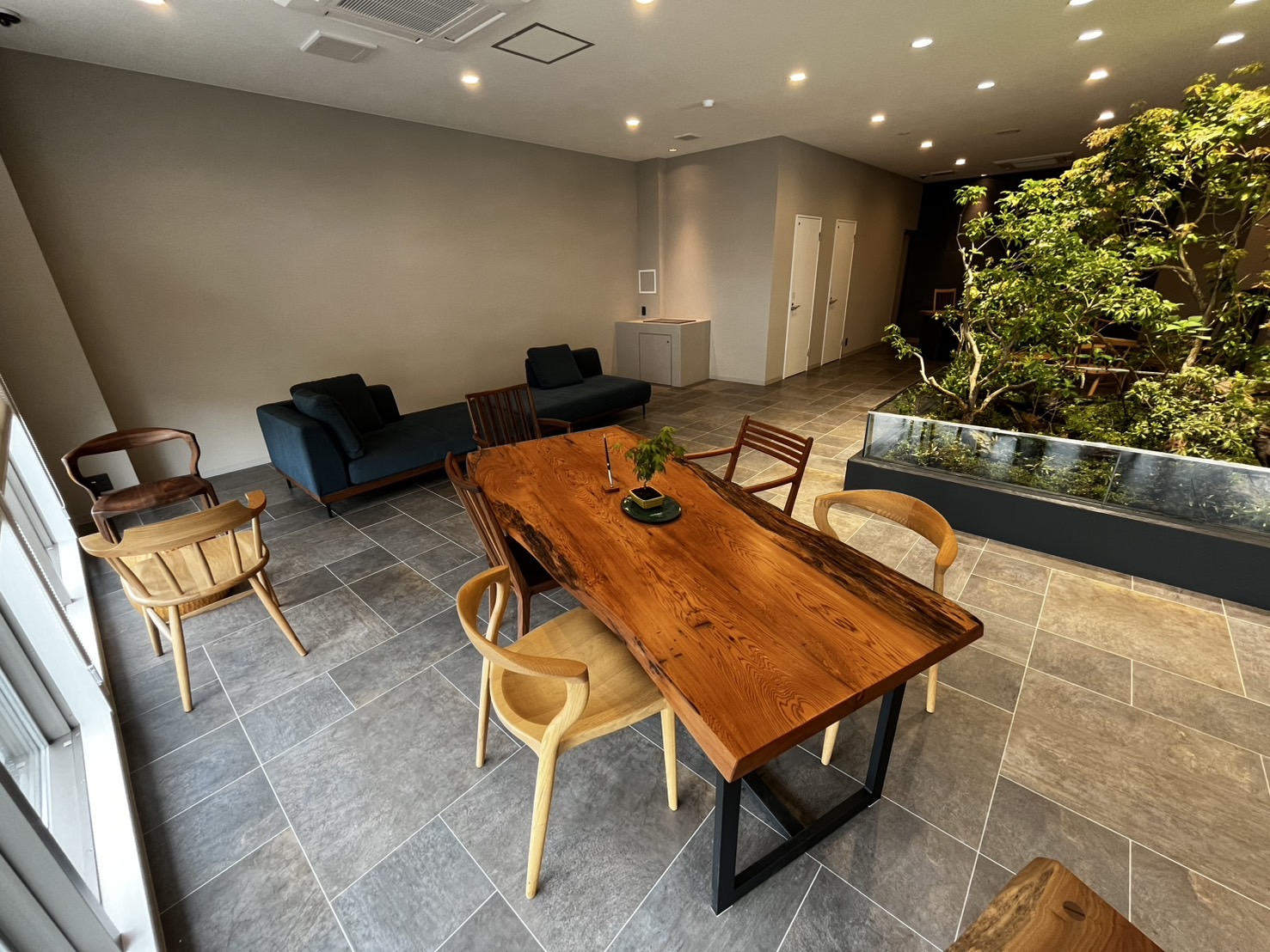 納品事例、屋久杉、一板テーブル、